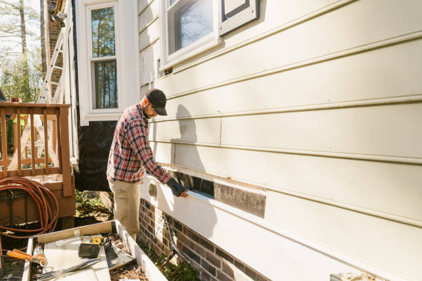 Top rated local Emergency Siding Repair specialists in Glyndon, MD